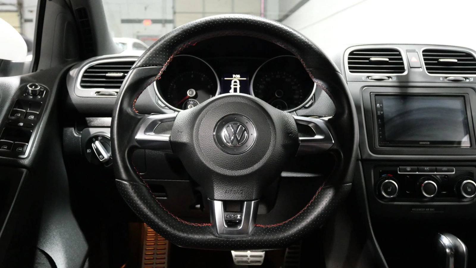 Used 2013 Volkswagen GTI 4-Door FWD image 13