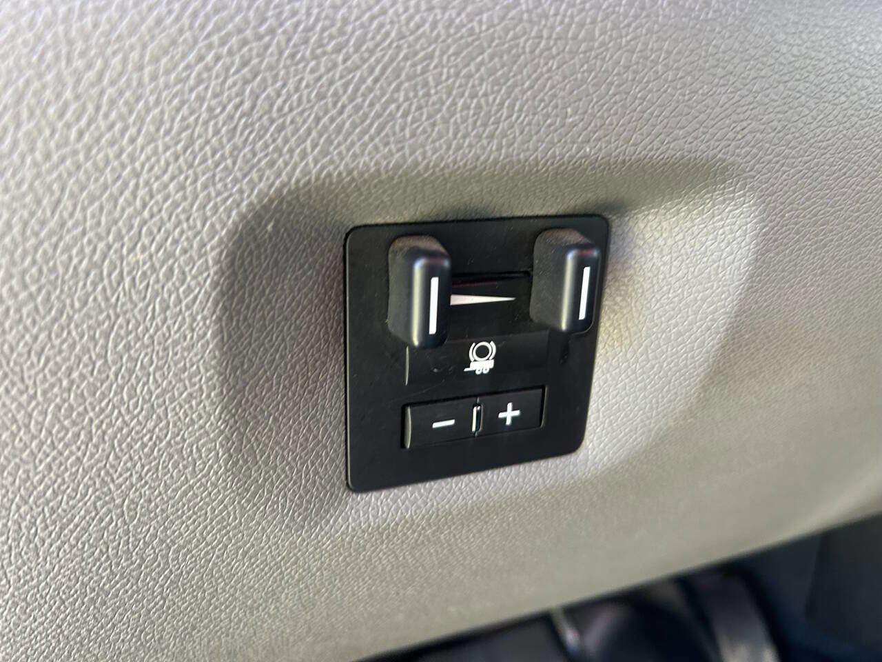 Used 2014 Chevrolet Silverado 3500 W/T w/ Snow Plow Prep Package image 52