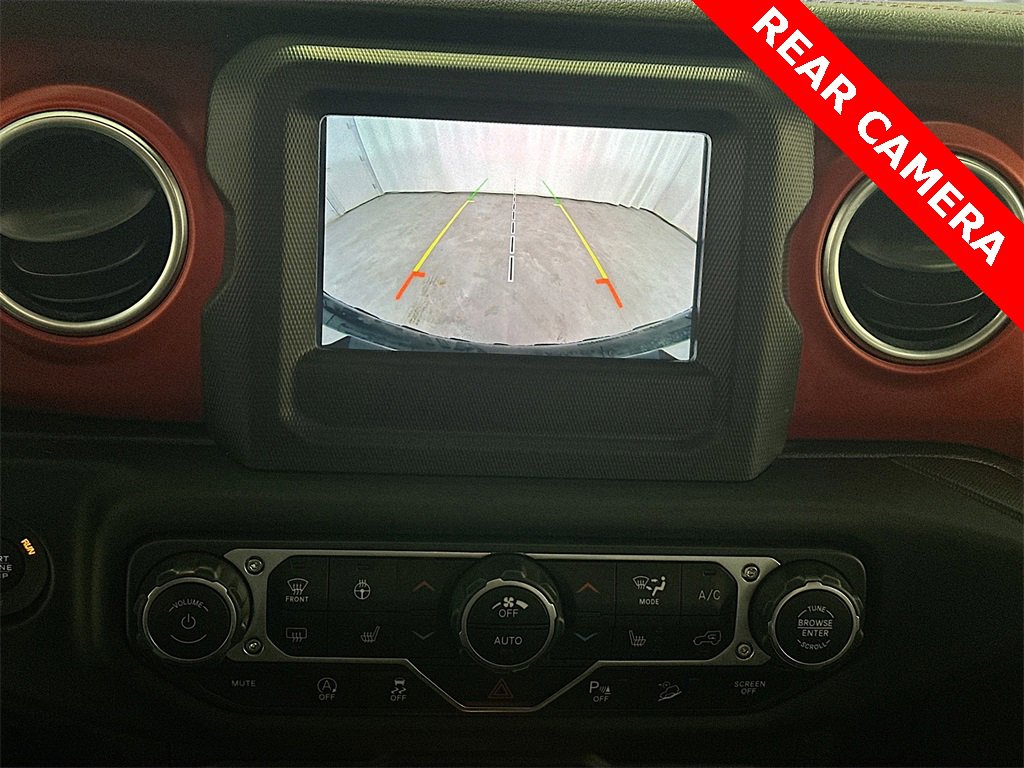 Used 2018 Jeep Wrangler Unlimited Rubicon w/ Safety Group image 14