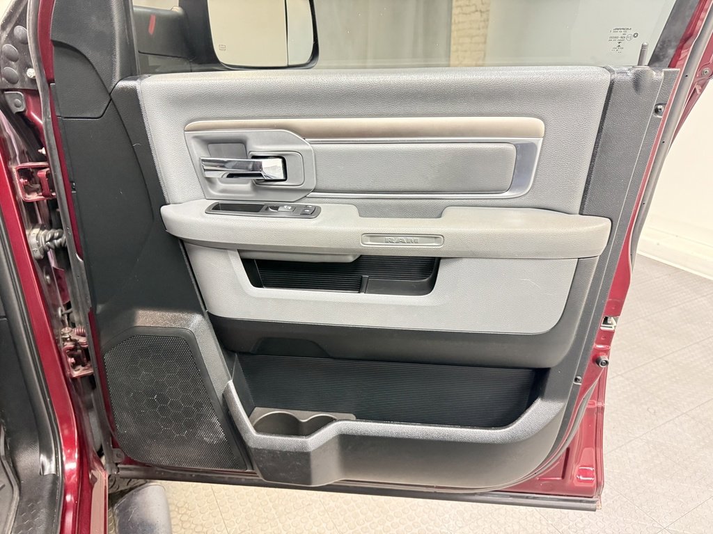 Used 2017 RAM 1500 Outdoorsman image 15