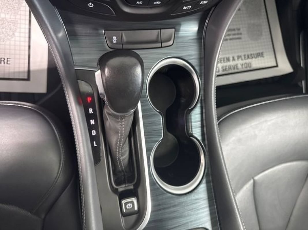 Used 2020 Buick Envision Essence w/ Experience Buick Package FWD image 15