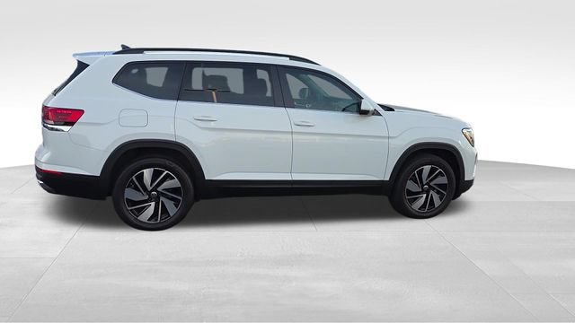 Used 2024 Volkswagen Atlas SE FWD image 2