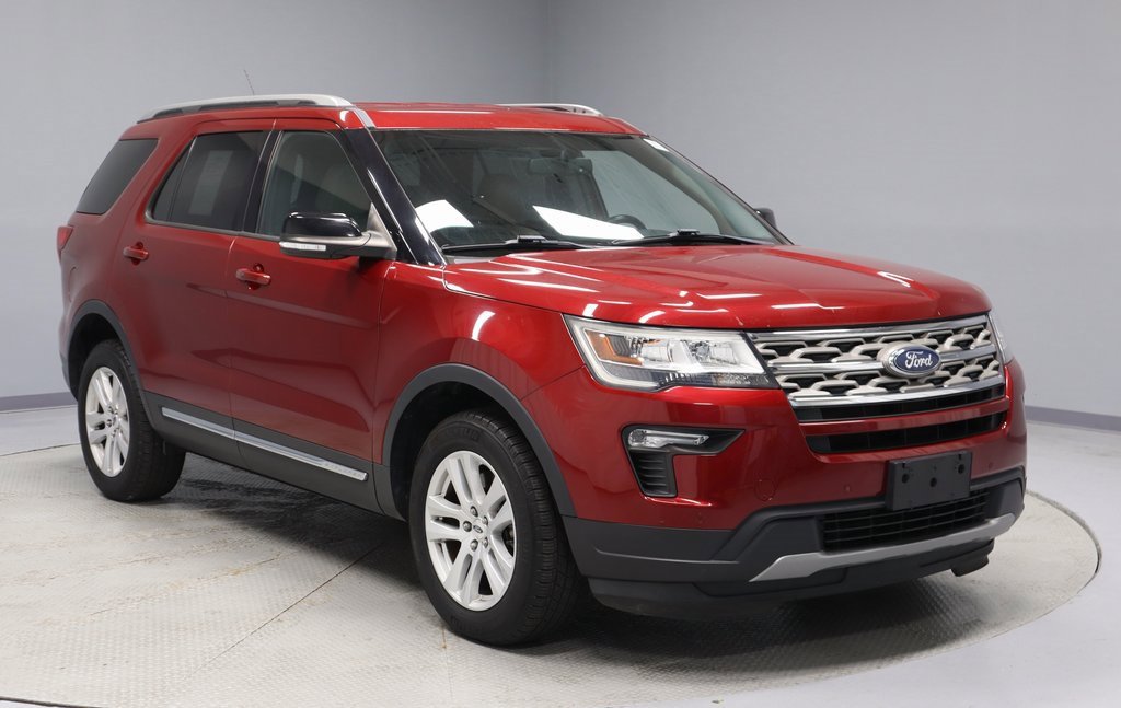Certified 2018 Ford Explorer XLT w/ Equipment Group 202A