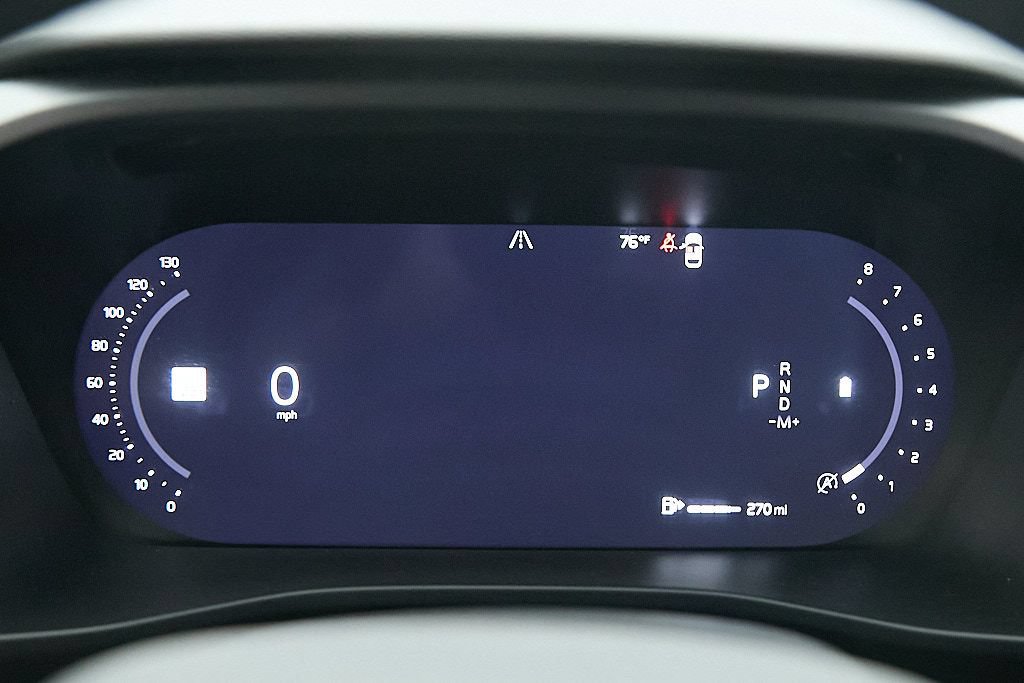 Certified 2026 Volvo XC40 B5 Plus AWD/4WD image 14