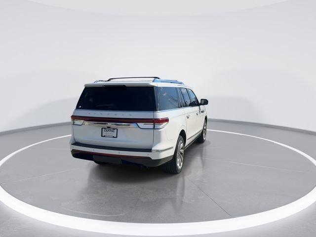 Used 2023 Lincoln Navigator L Reserve image 6