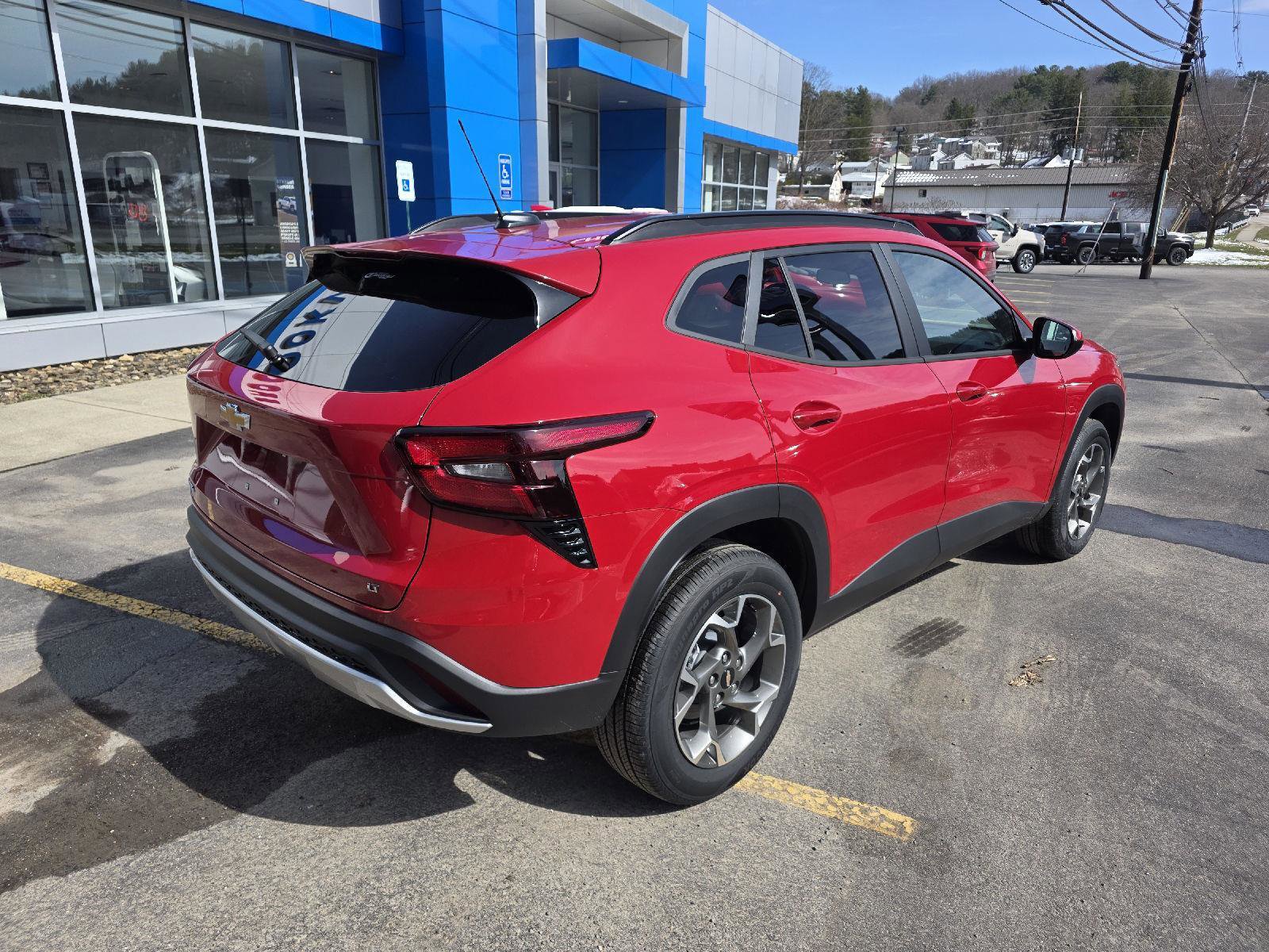 New 2026 Chevrolet Trax LT w/ LT Convenience Package image 7