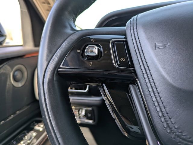 Used 2023 Lincoln Aviator Reserve image 30