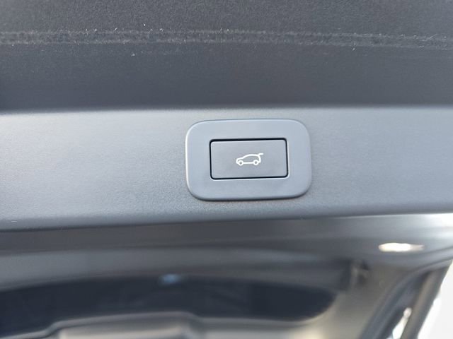 Used 2023 Land Rover Range Rover Sport SE image 16