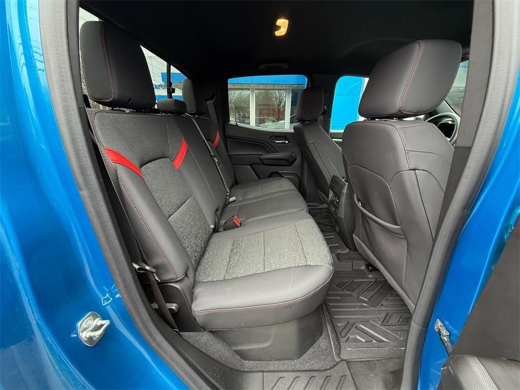 Used 2024 Chevrolet Colorado Z71 w/ Z71 Convenience Package 2 image 36