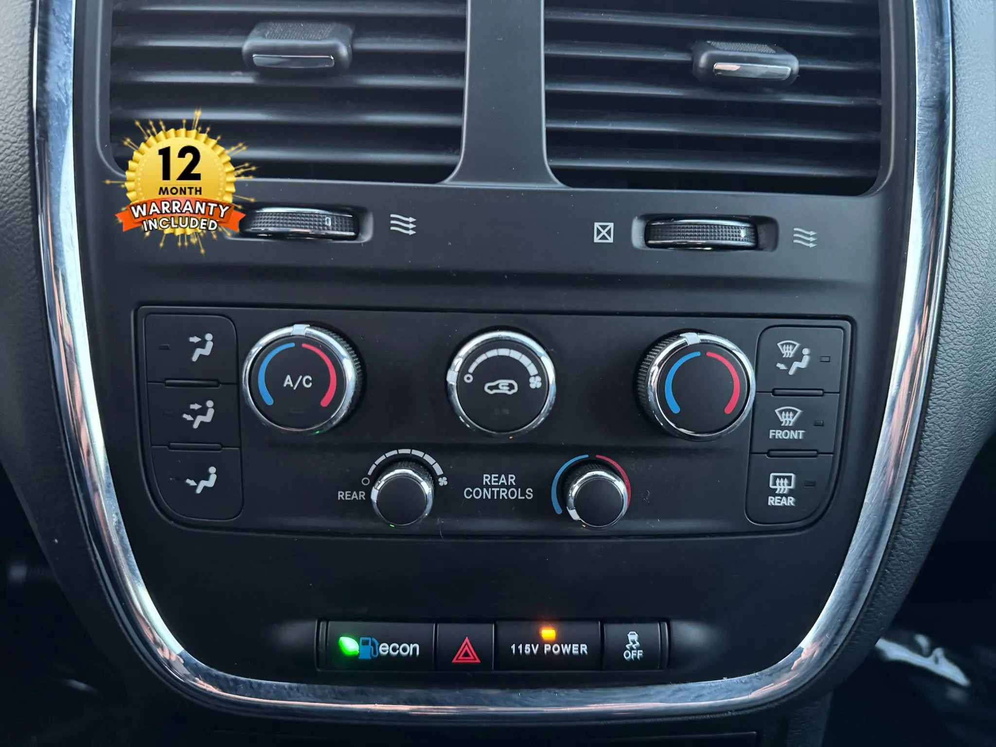 Used 2017 Dodge Grand Caravan SE image 20