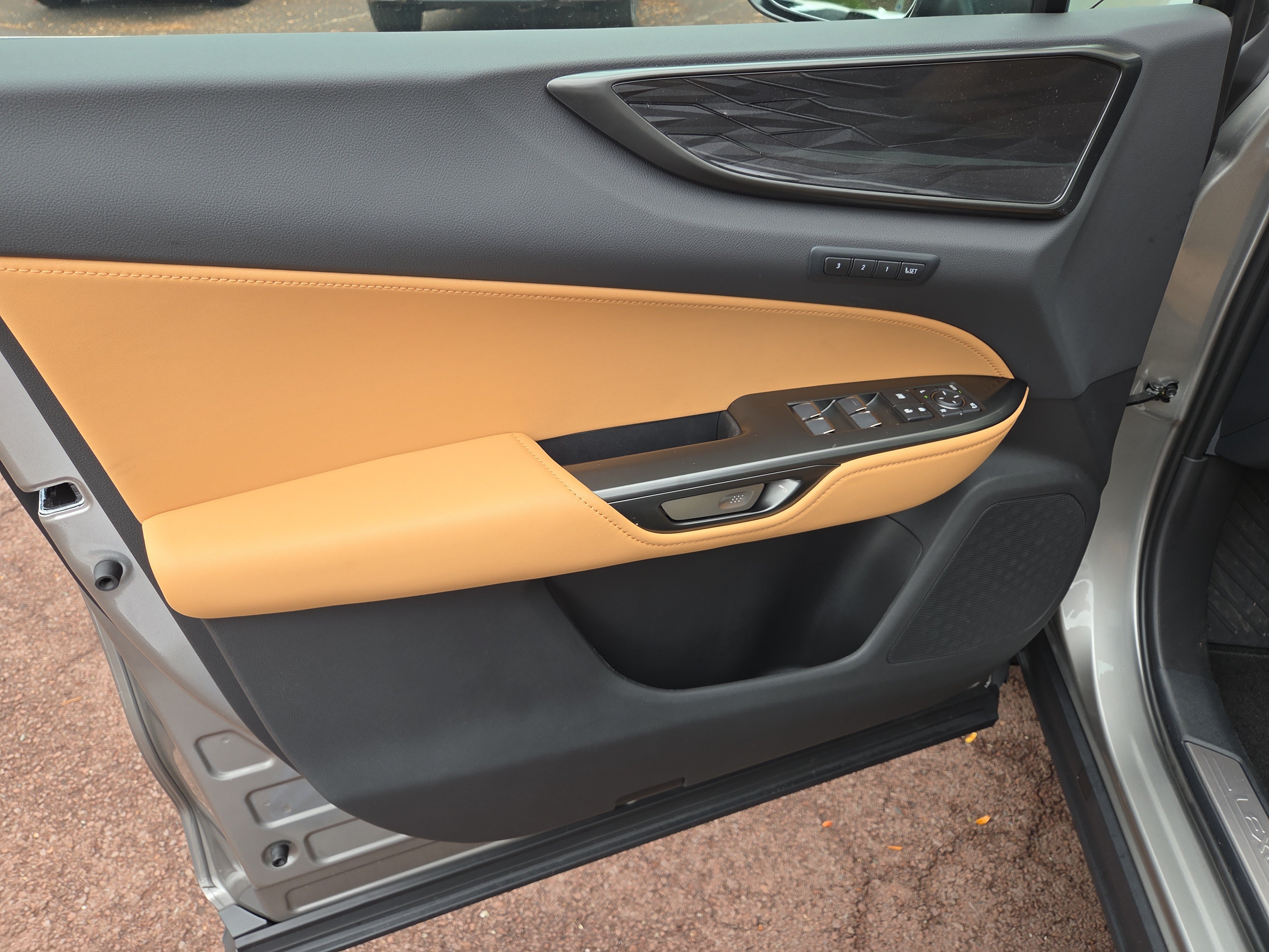 New 2026 Lexus NX 350 AWD w/ Accessory Package (2T) image 7