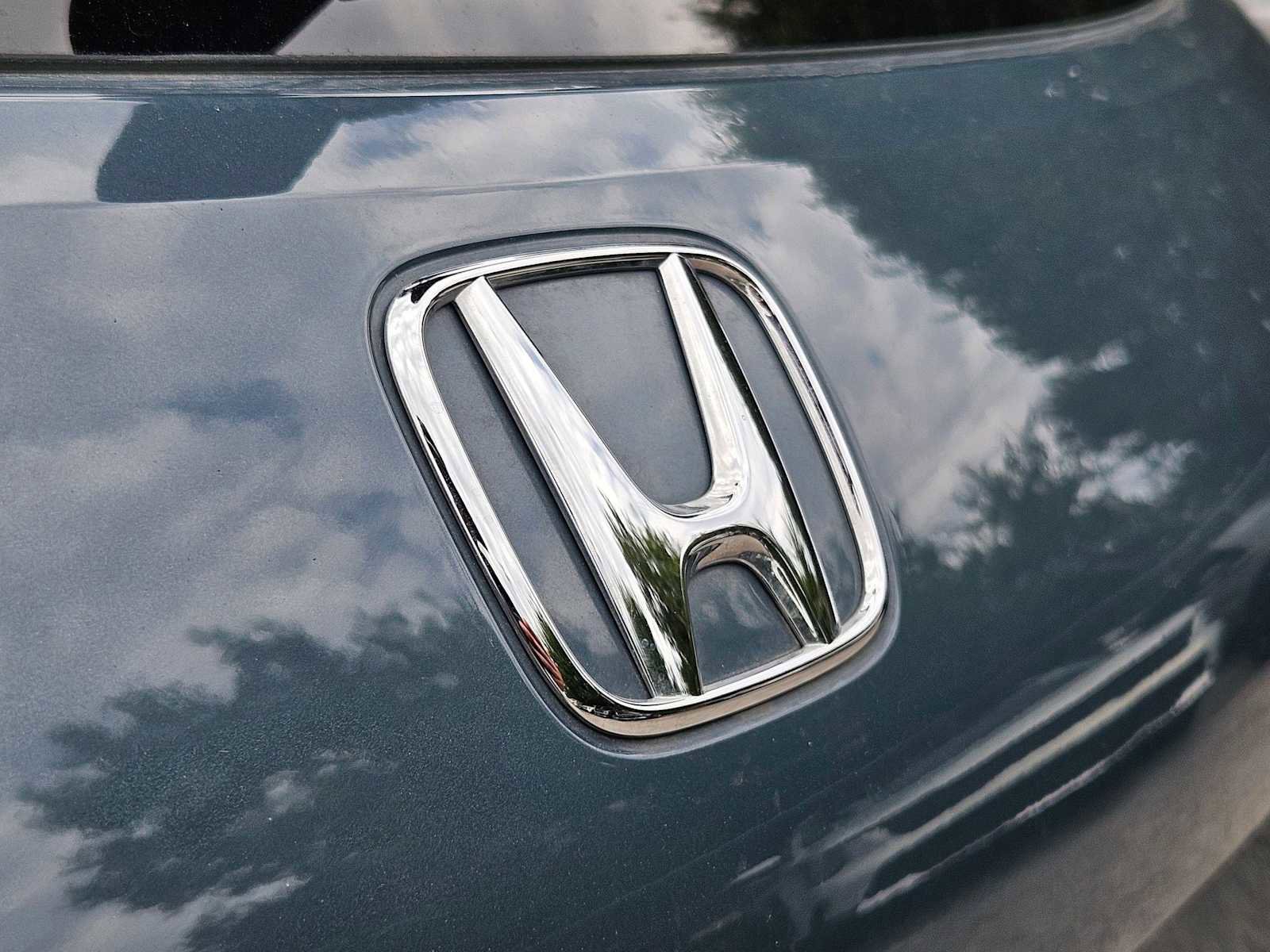 Used 2024 Honda HR-V LX image 10
