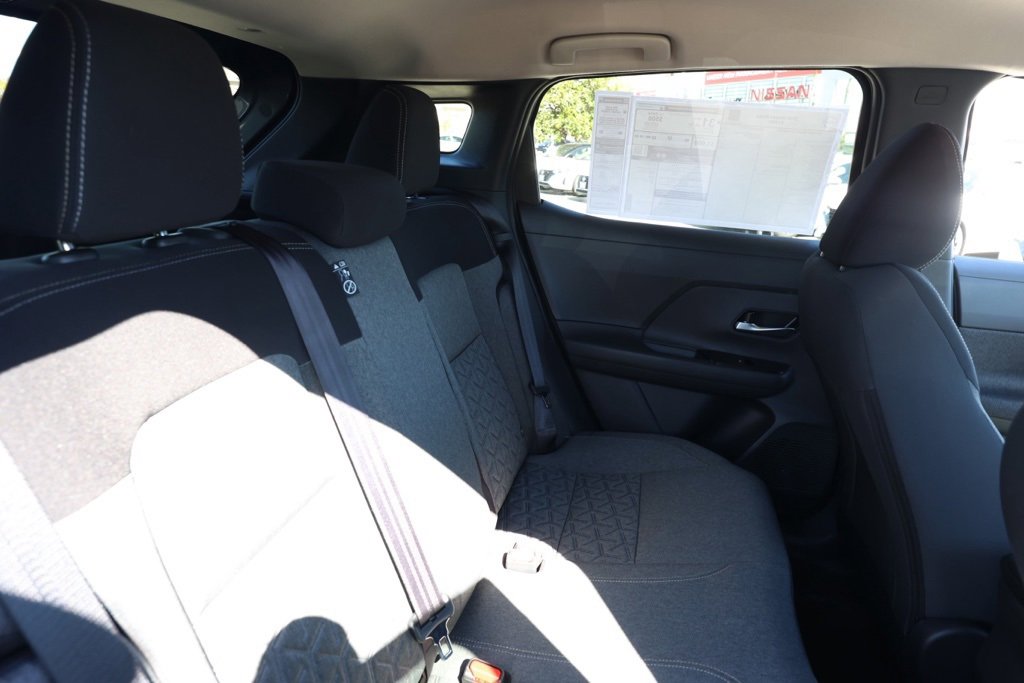 New 2026 Nissan Kicks SV image 18