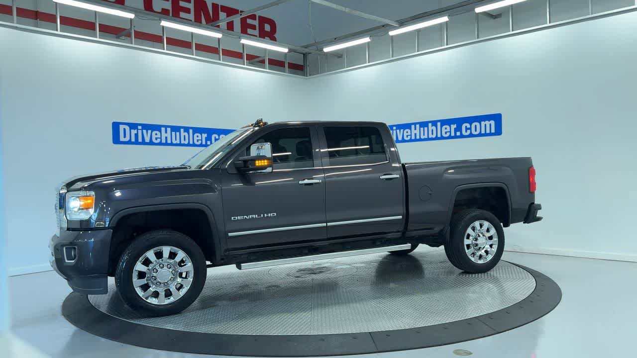 Used 2016 GMC Sierra 2500 Denali w/ Duramax Plus Package AWD/4WD image 7