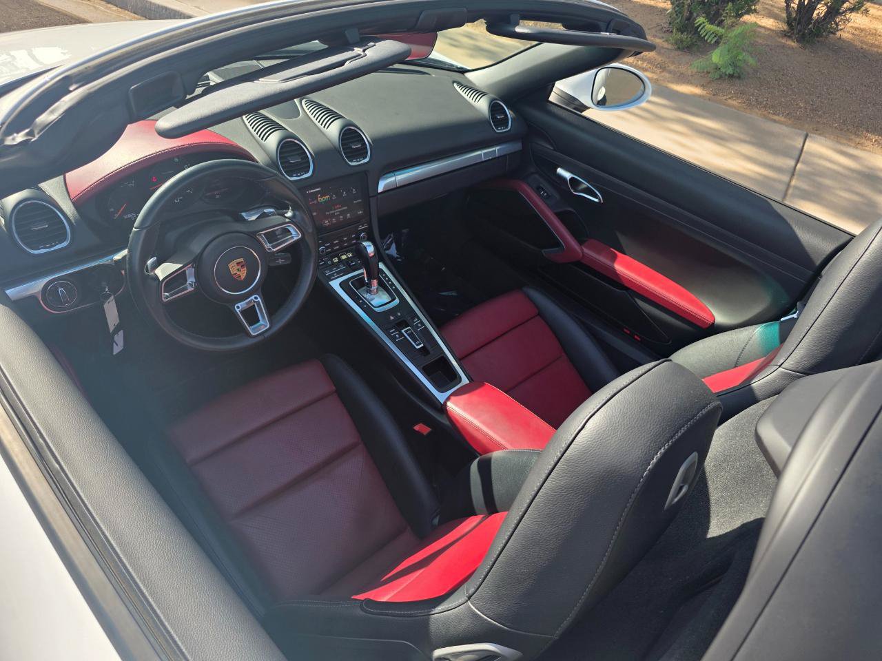 Used 2017 Porsche 718 Boxster RWD image 22