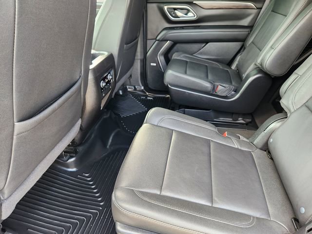 Used 2024 Chevrolet Tahoe Z71 w/ Luxury Package AWD/4WD image 31