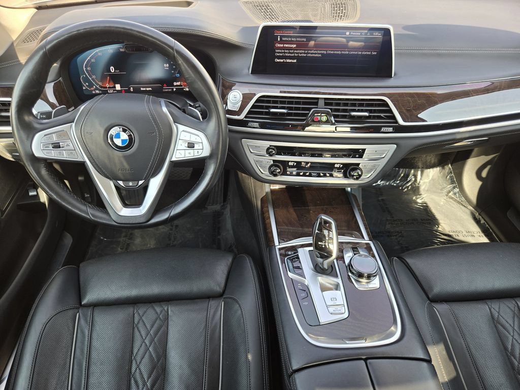 Used 2020 BMW 750i xDrive w/ Executive Package AWD/4WD image 26