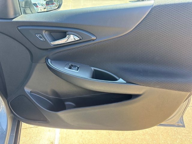 Used 2024 Chevrolet Malibu LT FWD image 18