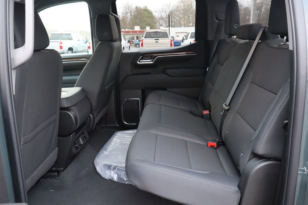 New 2026 Chevrolet Silverado 1500 LT image 17