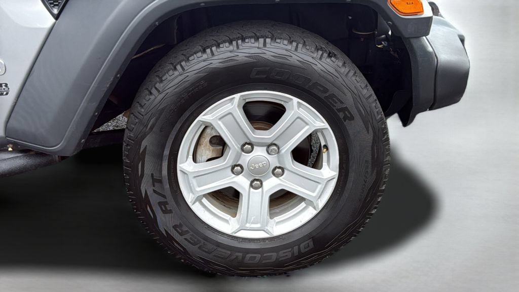 Used 2020 Jeep Wrangler Unlimited Sport S AWD/4WD image 25