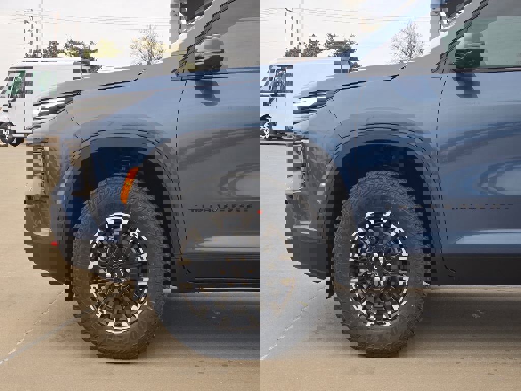 New 2026 Chevrolet Traverse Z71 w/ Enhanced Driving Package image 40