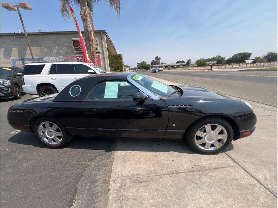 Used 2004 Ford Thunderbird RWD image 4