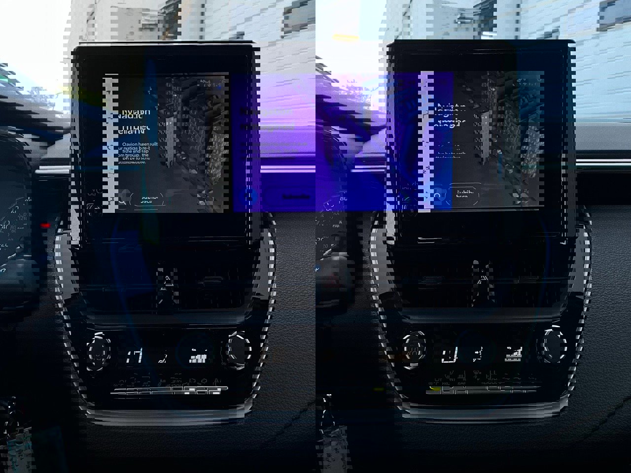 Used 2024 Toyota Corolla LE image 23