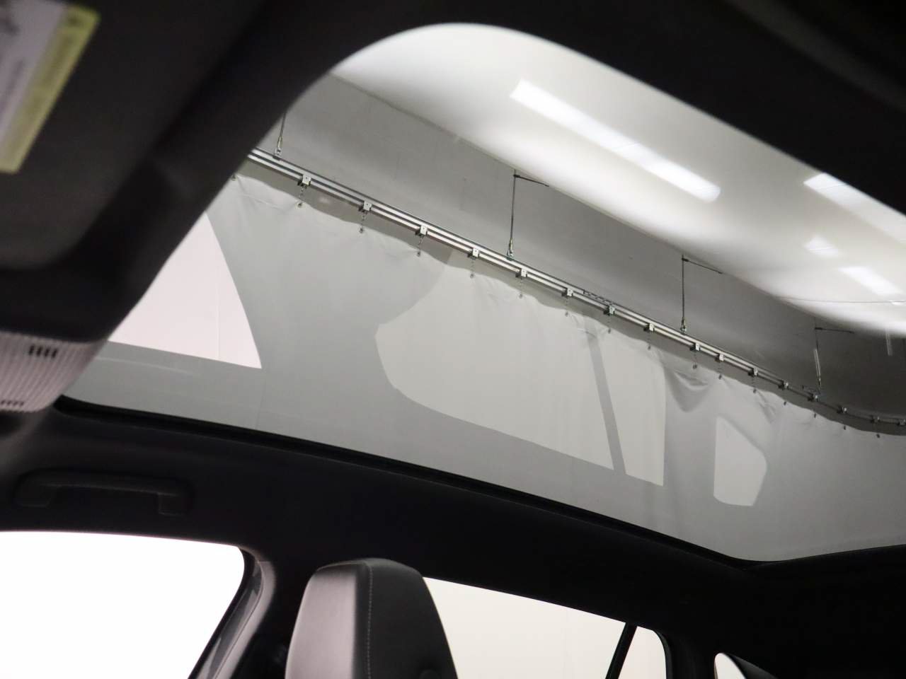 Used 2022 Volkswagen Tiguan SE FWD image 20