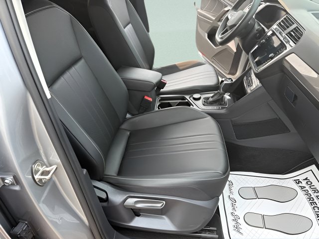 Certified 2023 Volkswagen Tiguan SE AWD/4WD image 30