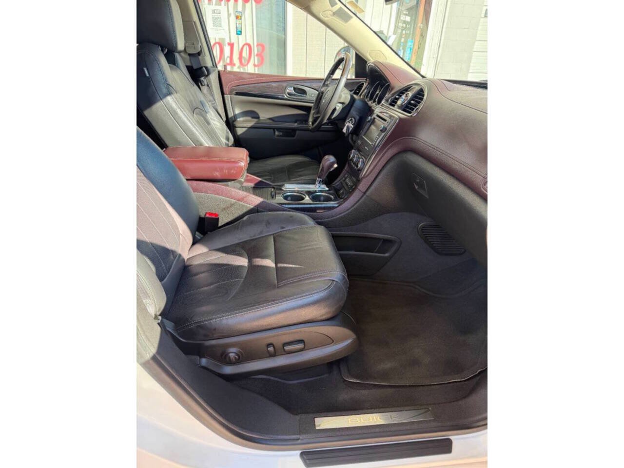 Used 2015 Buick Enclave Leather FWD image 8