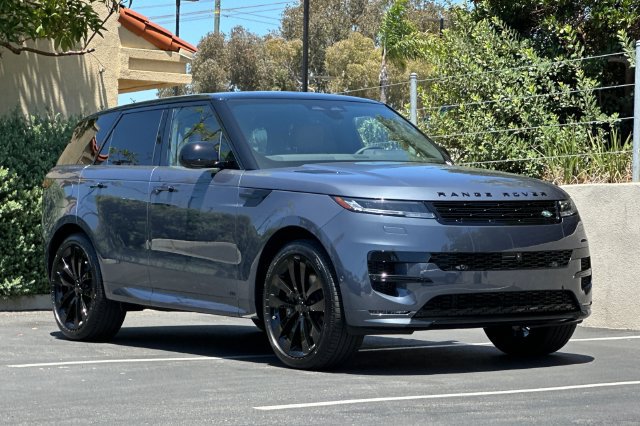 New 2026 Land Rover Range Rover Sport Dynamic SE AWD/4WD image 7