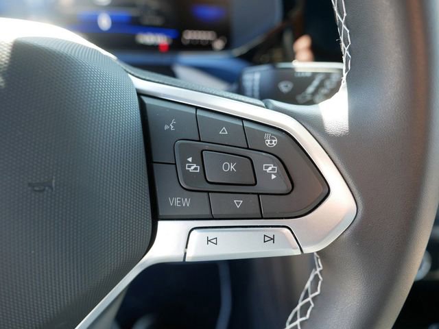 Certified 2023 Volkswagen Taos SE w/ Panoramic Sunroof Package image 26