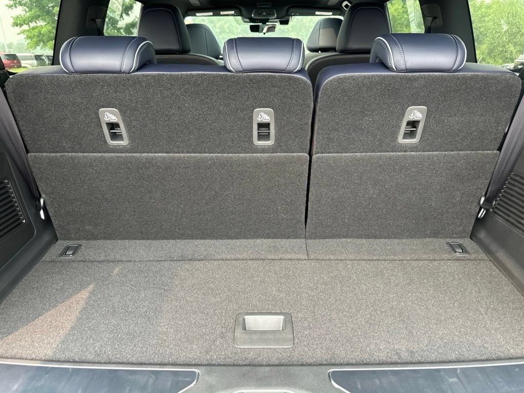 New 2027 INFINITI QX80 Sensory w/ Sport Exterior Package AWD/4WD image 25