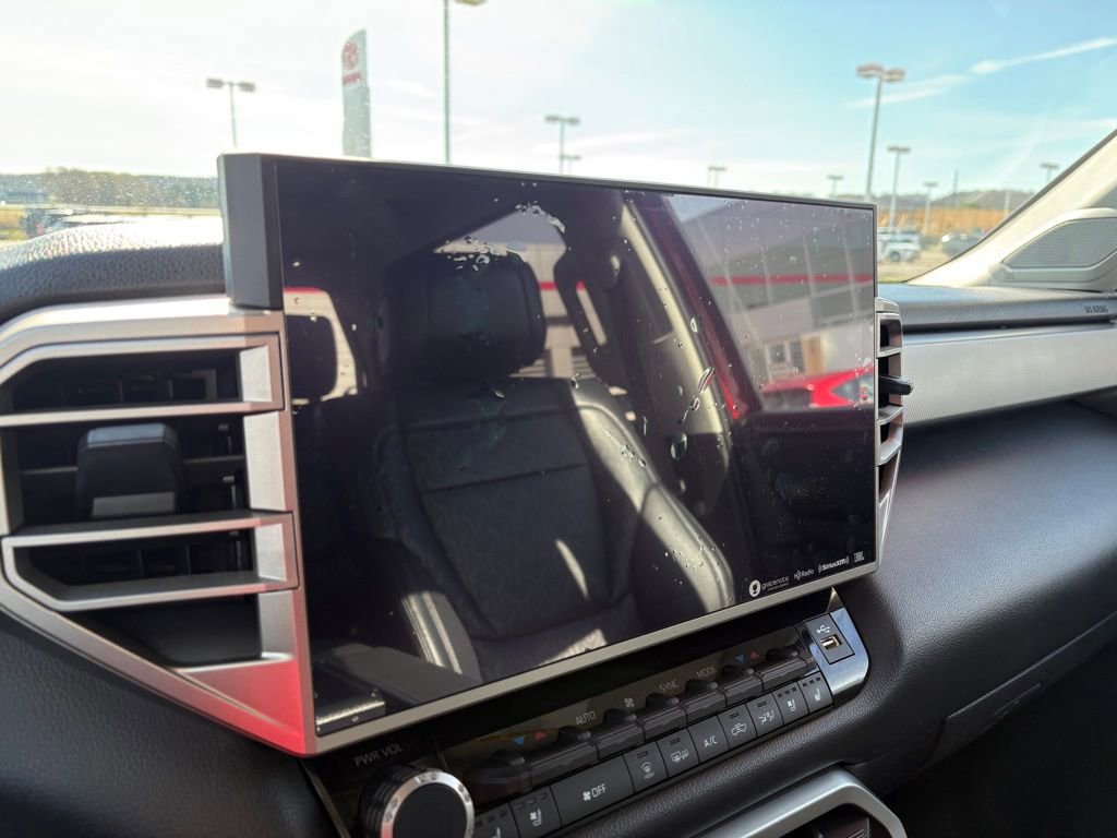 Used 2024 Toyota Tundra Limited AWD/4WD image 25