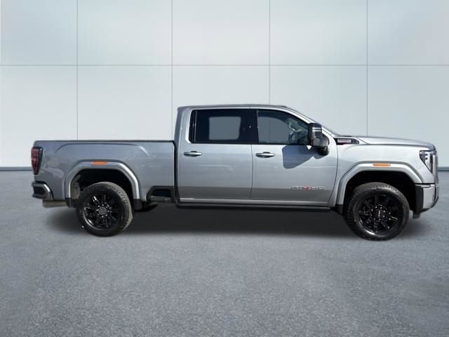 Used 2025 GMC Sierra 2500 AT4 w/ AT4 Premium Plus Package image 2
