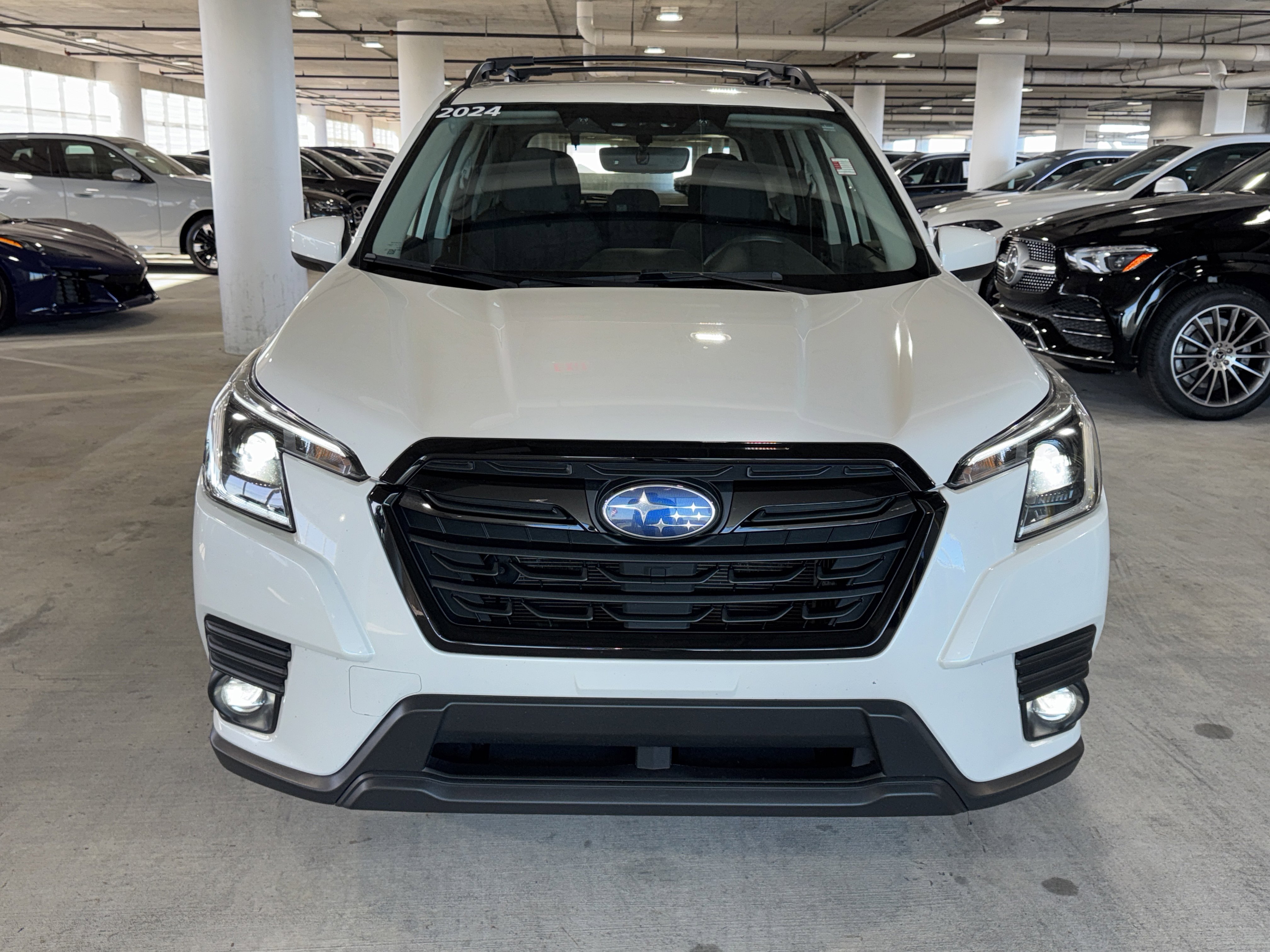 Used 2024 Subaru Forester Premium image 3