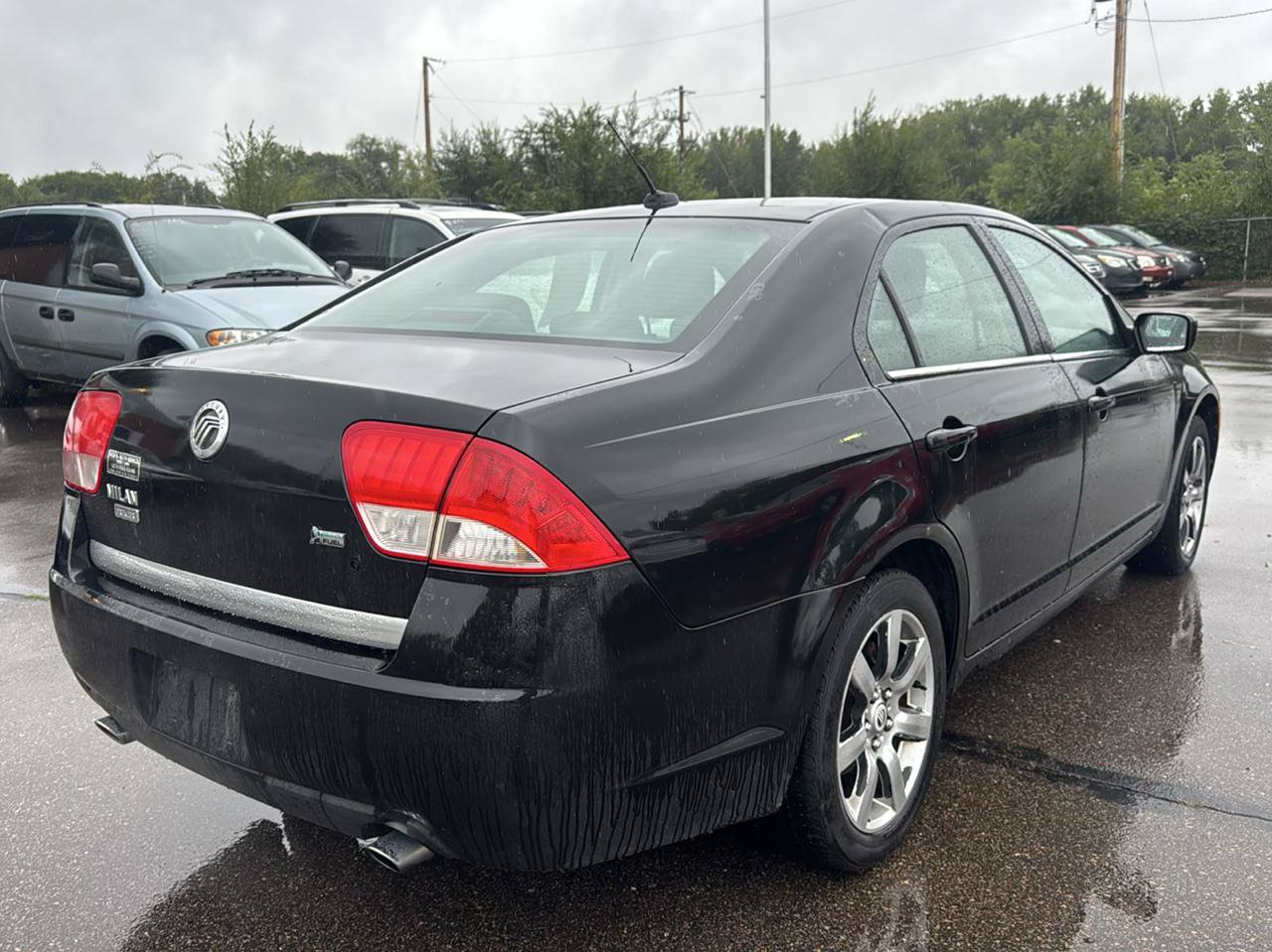 Used 2010 Mercury Milan Premier FWD image 5