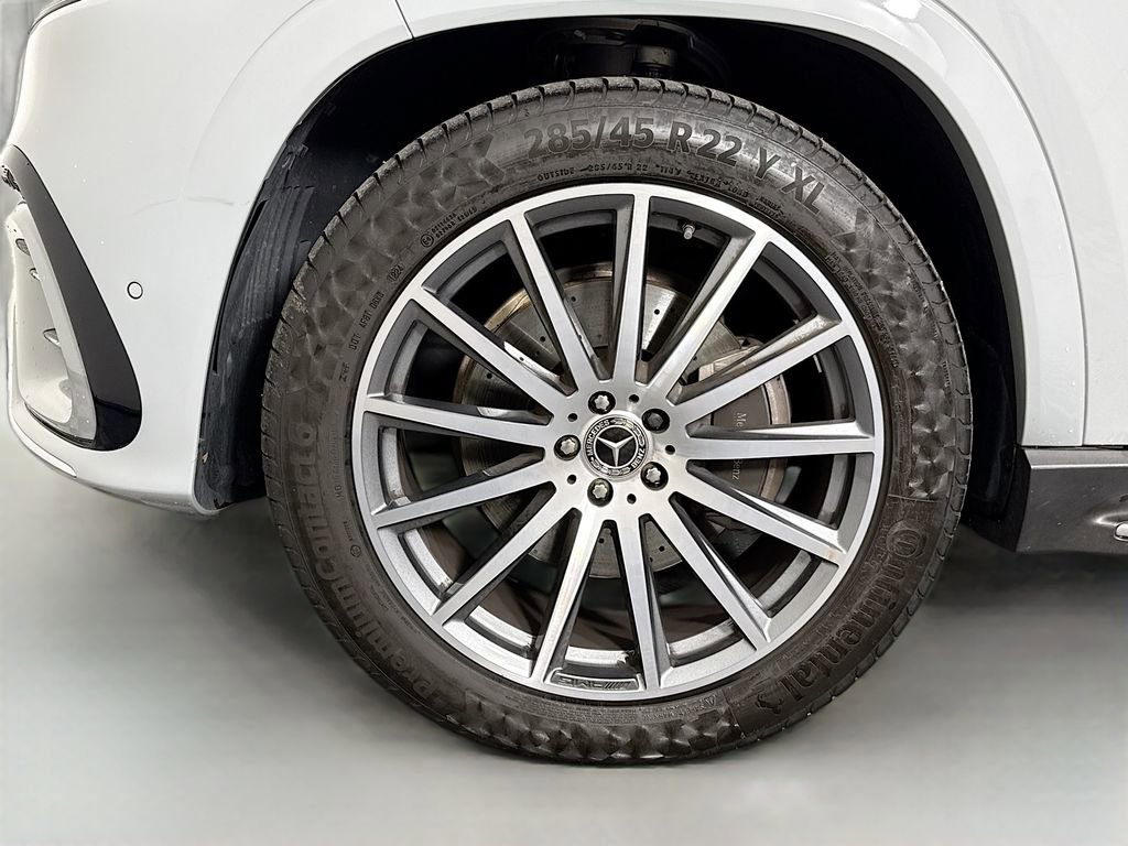 Used 2024 Mercedes-Benz GLS 450 4MATIC image 34