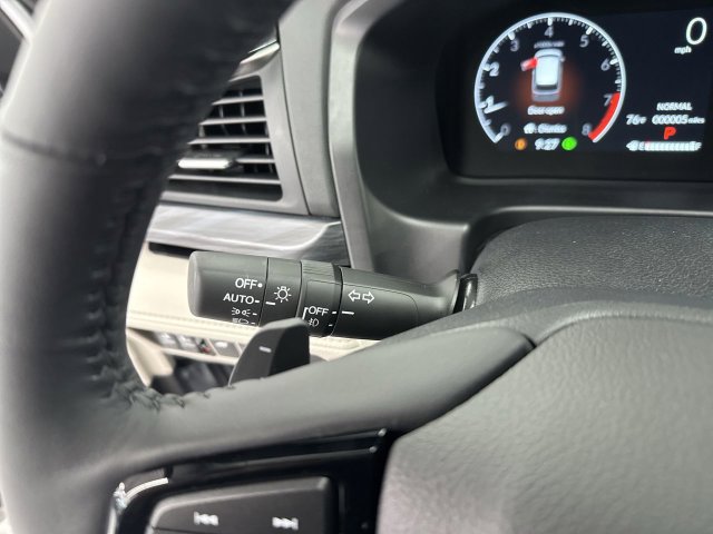Used 2026 Honda Odyssey Elite image 16