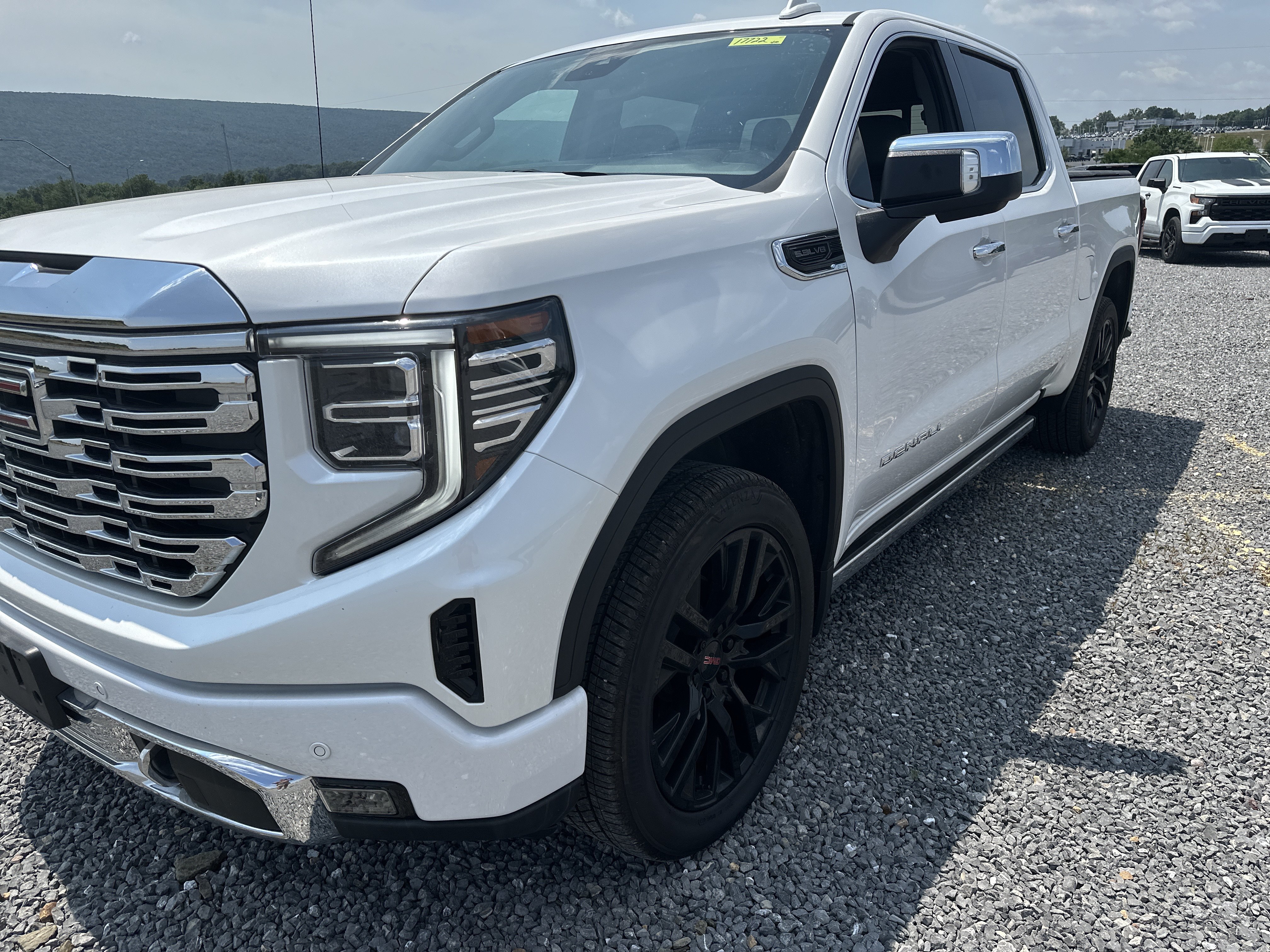 Used 2024 GMC Sierra 1500 Denali AWD/4WD video 1