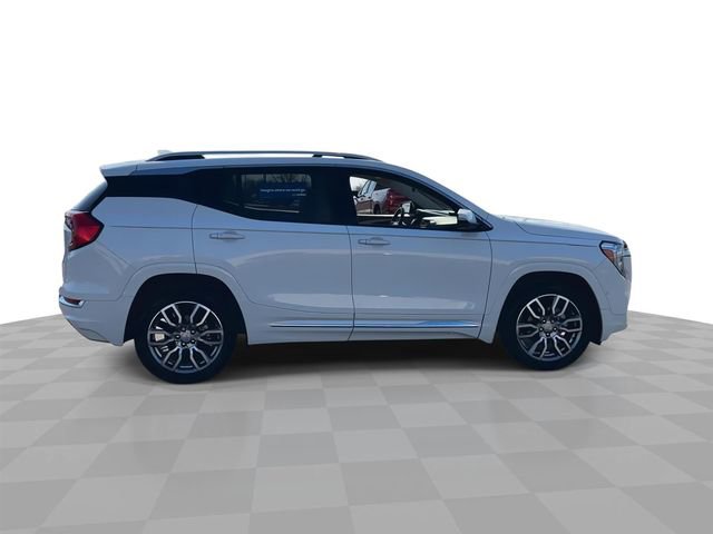 Certified 2024 GMC Terrain Denali w/ Denali Premium Package image 9