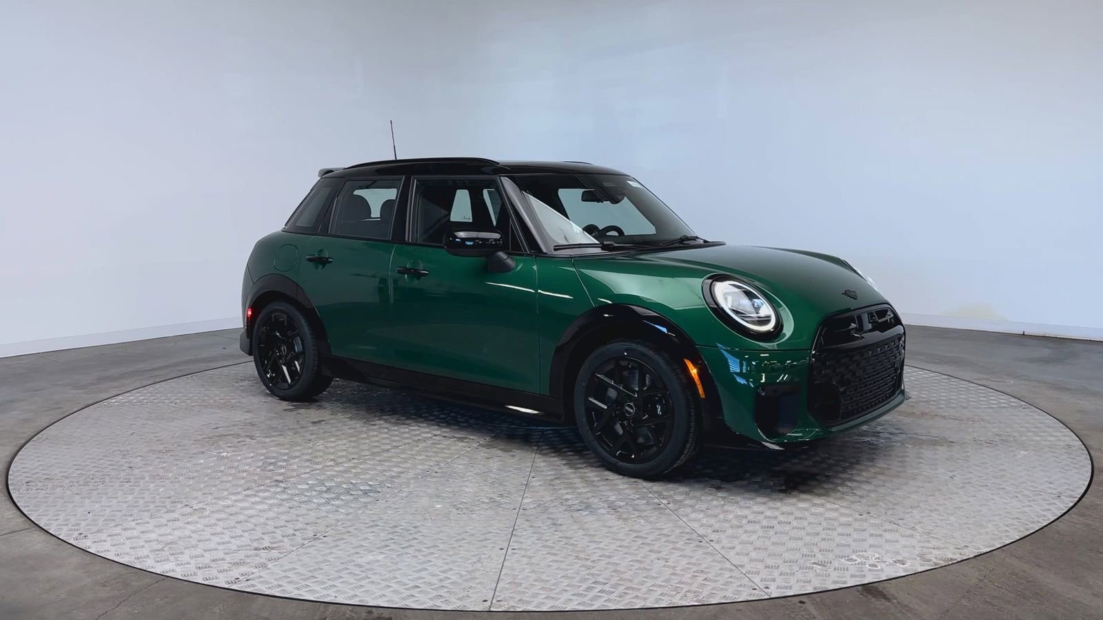 New 2026 MINI Cooper S FWD image 2