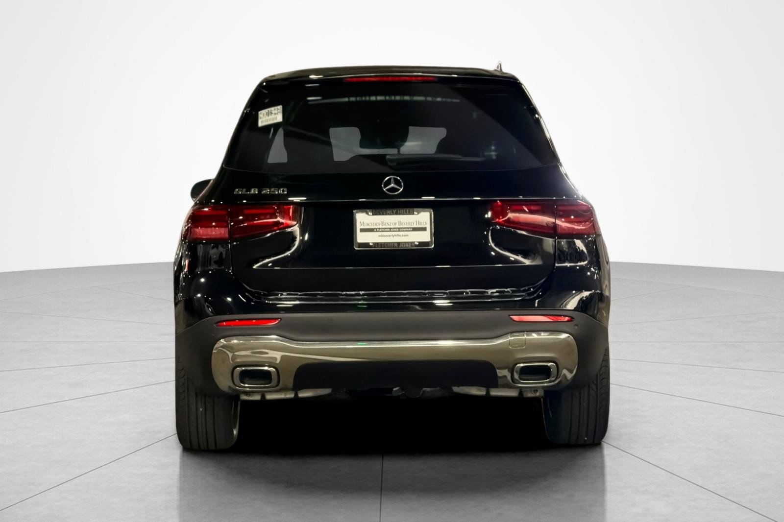 New 2026 Mercedes-Benz GLB 250 image 4