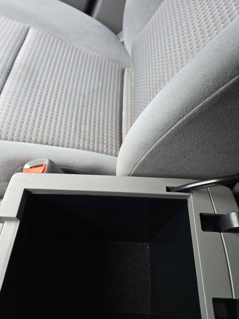 Used 2008 Nissan Sentra 2.0 S w/ Convenience Plus Pkg image 38