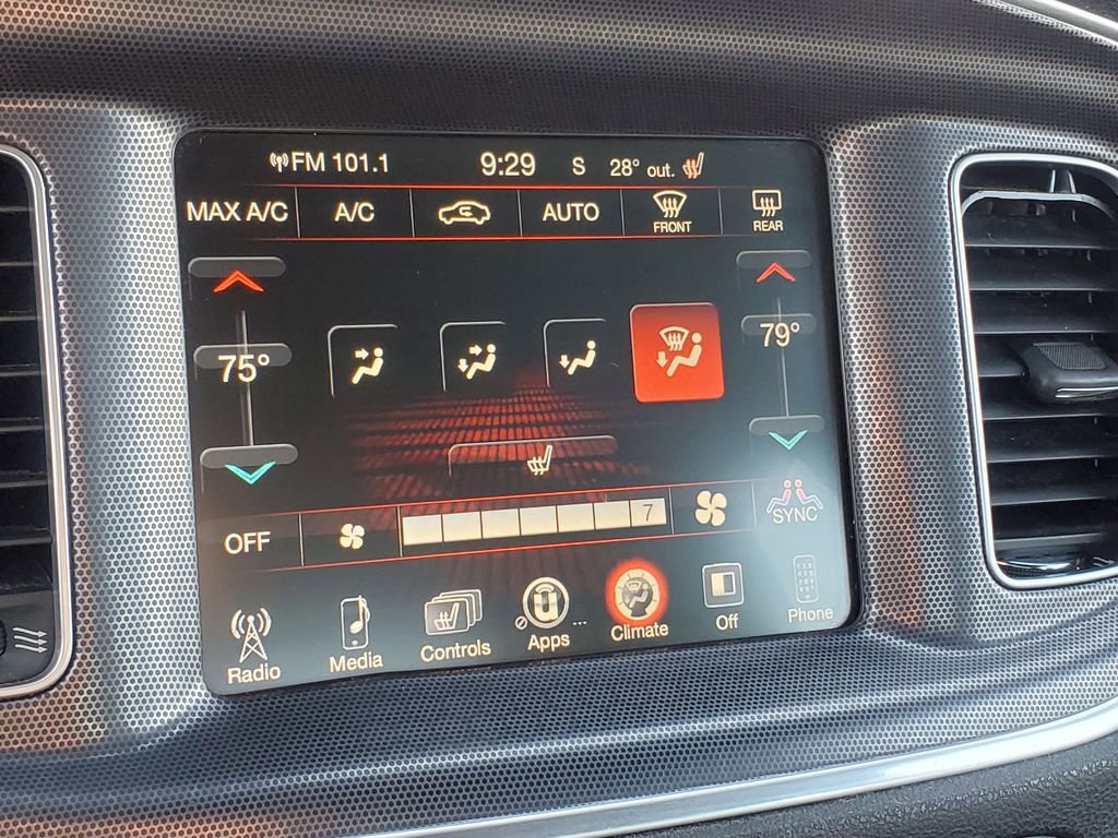 Used 2015 Dodge Charger R/T w/ Wheels & Tunes Group image 26