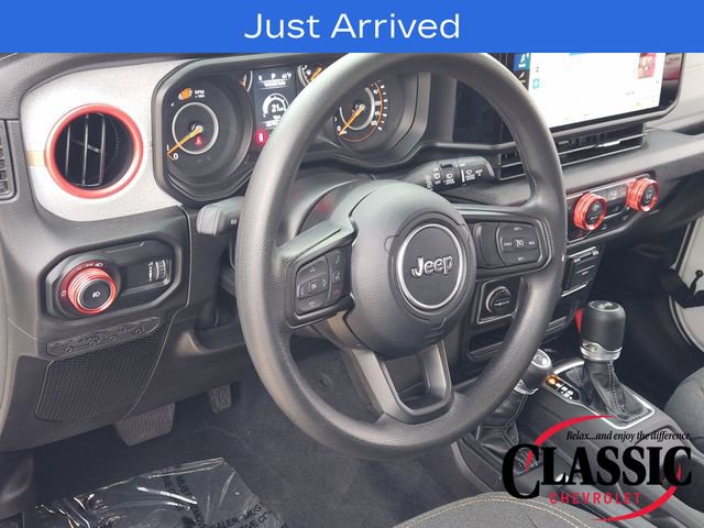 Used 2025 Jeep Wrangler Sport AWD/4WD image 36