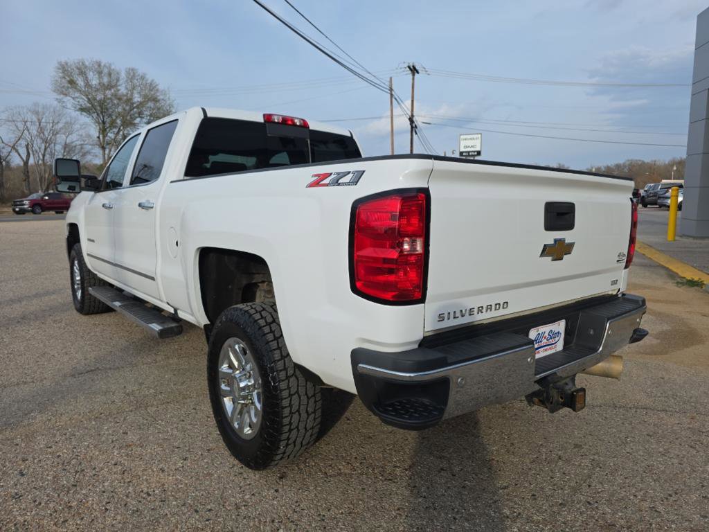 Used 2018 Chevrolet Silverado 2500 LTZ w/ Duramax Plus Package image 4