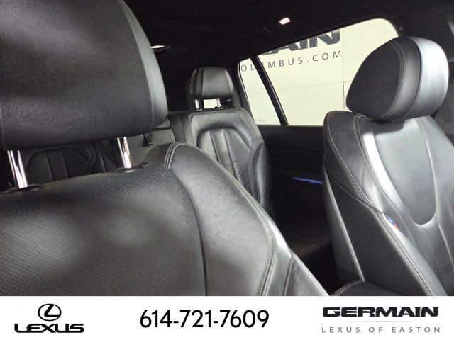 Used 2020 BMW X7 xDrive40i w/ M Sport Package AWD/4WD image 21