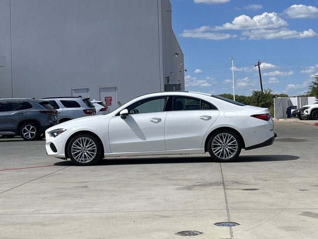 Used 2025 Mercedes-Benz CLA 250 image 4