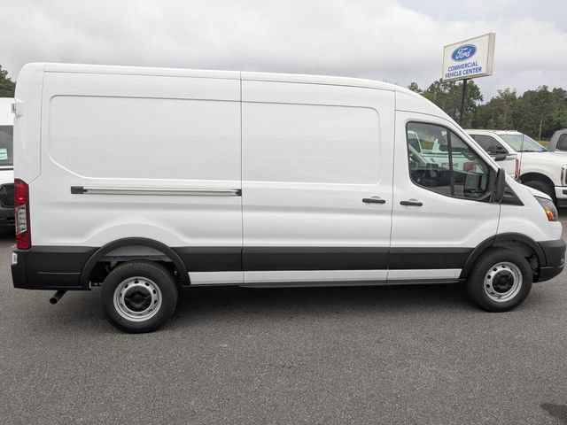New 2026 Ford Transit 250 148 Medium Roof RWD image 2